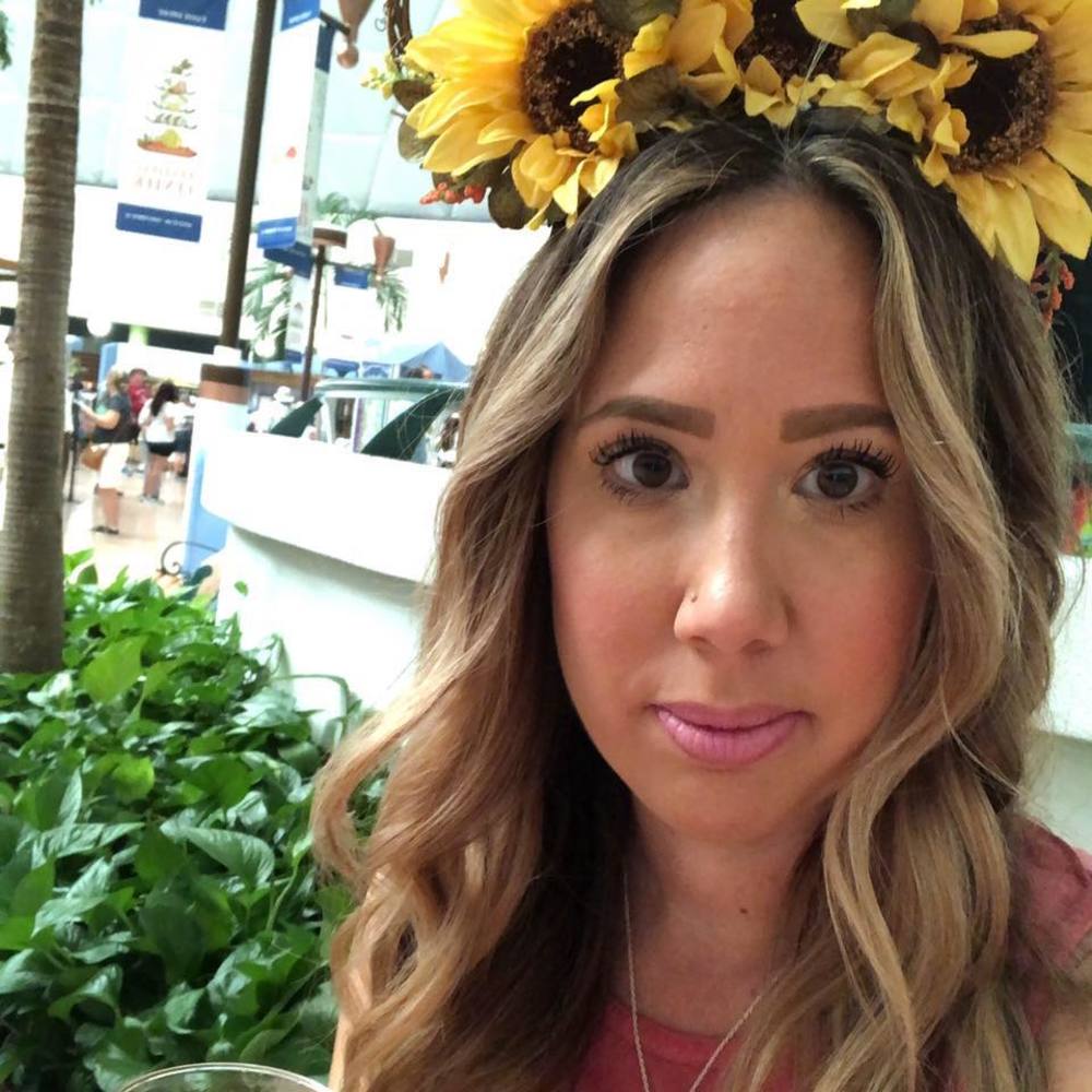 Meet your Posher, Renee